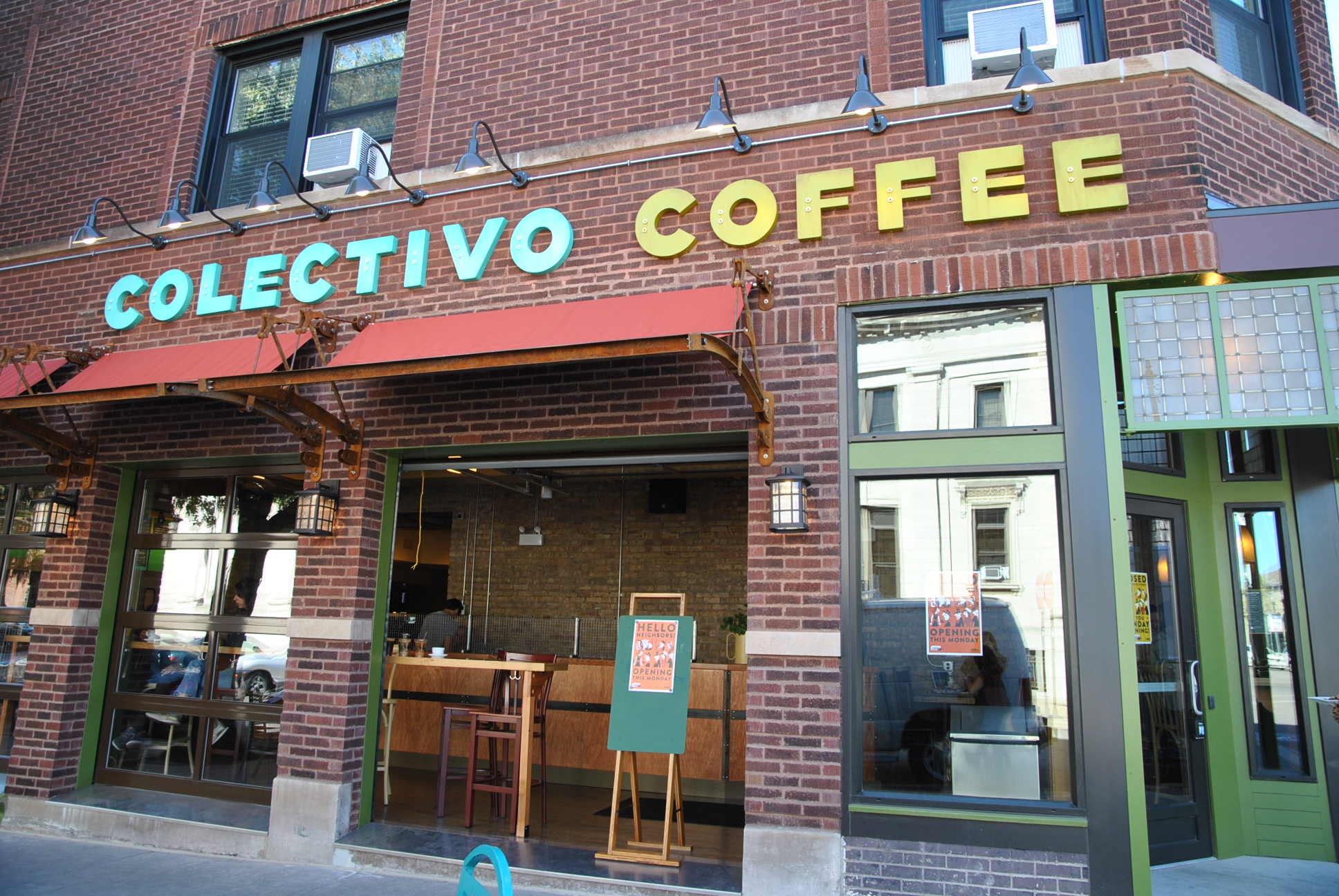 Colectivo Coffee Opens Largest Cafe Yet In Andersonville