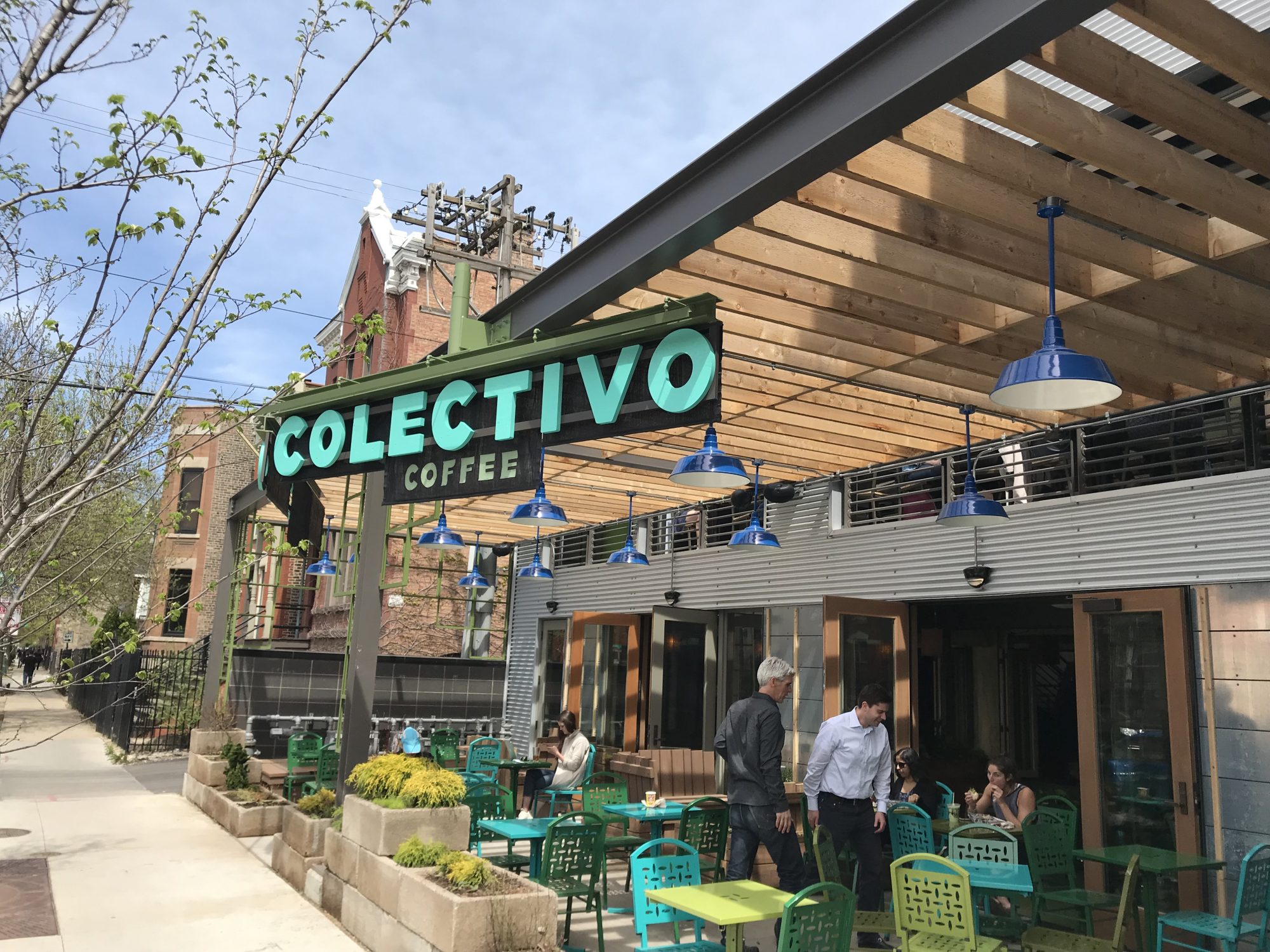 Colectivo Coffee Opens 5th — And Largest — Chicago Area Location In