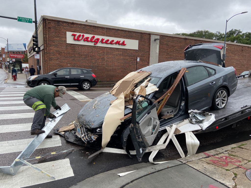 After Shots Fired Car Crashes Into Dentist S Office In Lincoln Square