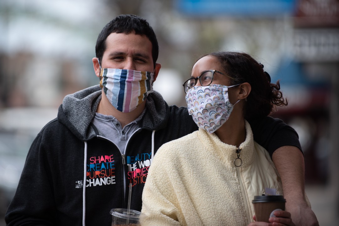 Want To Avoid Illinois Shutting Down Again? Wear A Mask