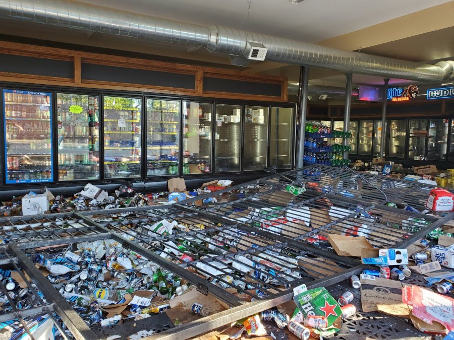 Activists Beg People Looting Chicago Please Don't Destroy Our