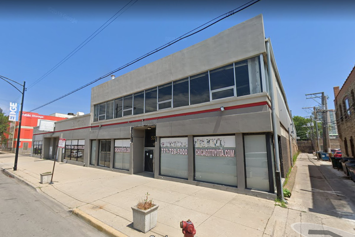 Edgewater Car Dealership Will Be Demolished Wednesday As CTA Starts