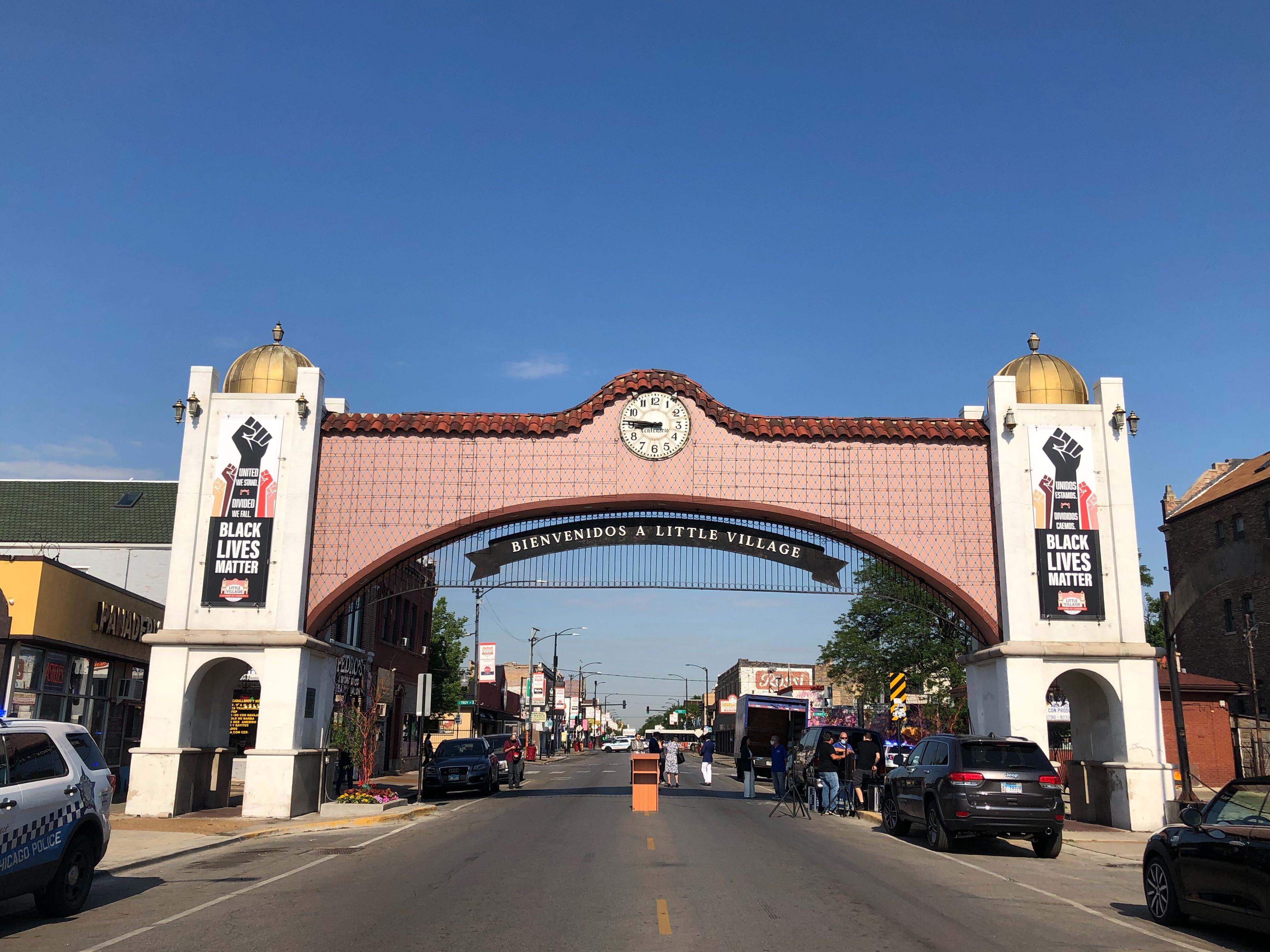 Little Village Arch Gateway To The Mexican Capital Of The Midwest Is Now An Official City Landmark