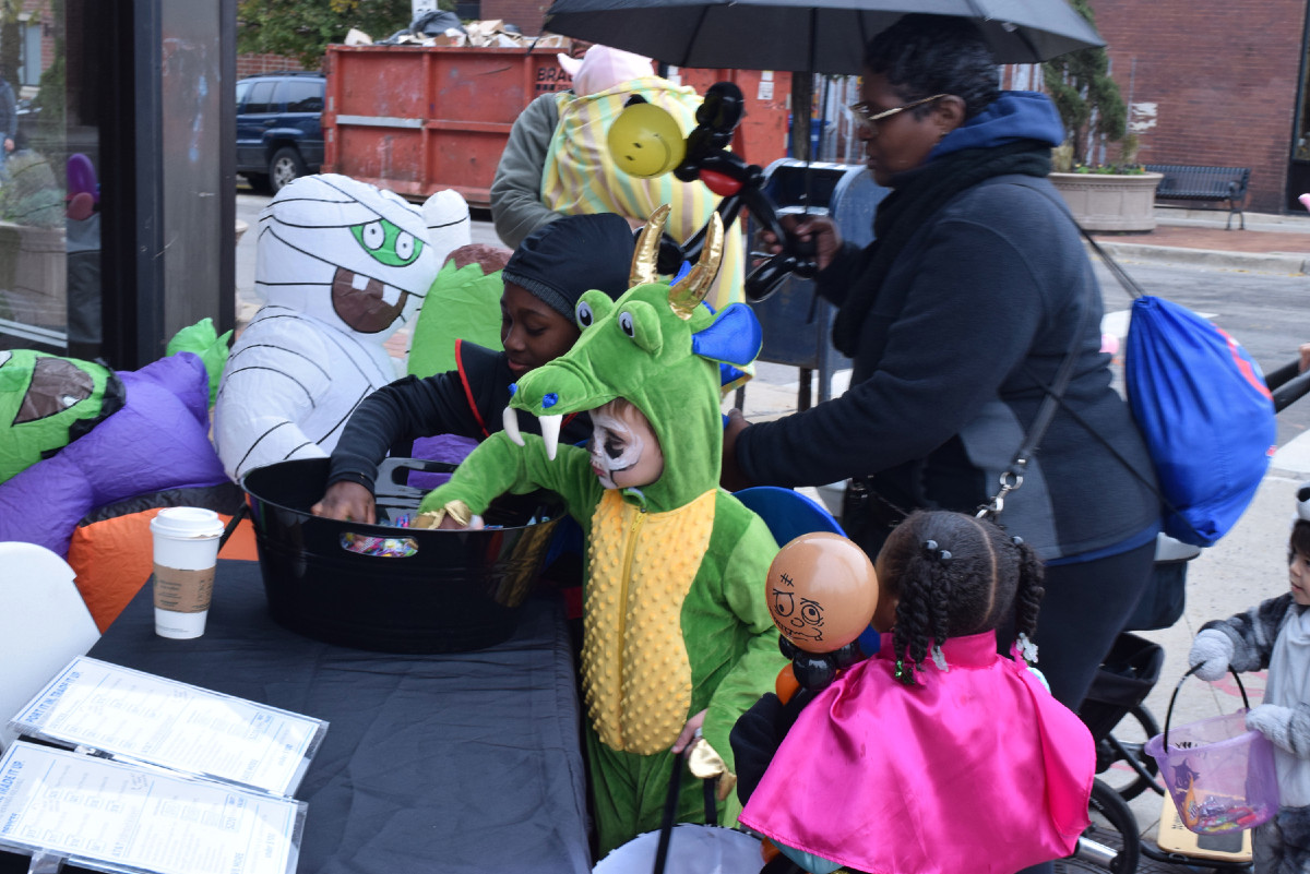 Andersonville Hosting Socially Distanced TrickOrTreating Event With