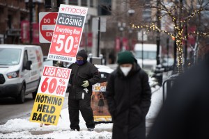 COVID, mask, Chicago, winter, snow, downtown, file photo