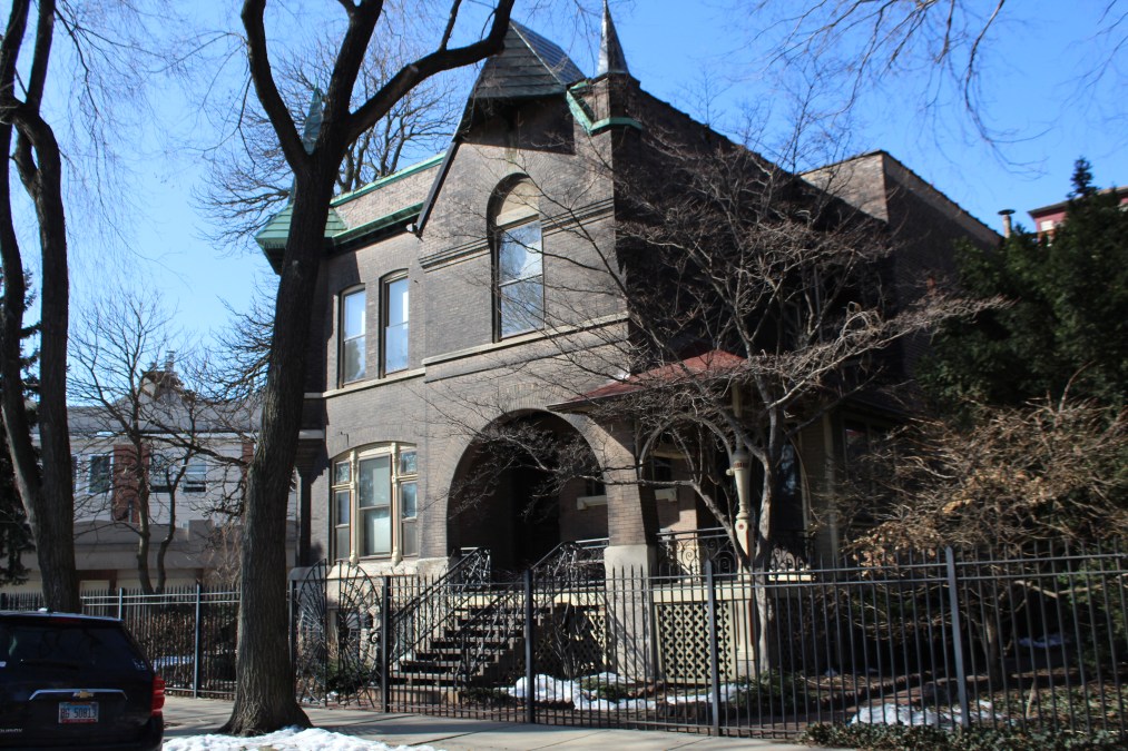 Lincoln Park Neighbors Have More Time To Save Victorian-Era House After City Extends Demolition Ban Lincoln Park Neighbors Have More Time To Save Victorian-Era House After City Extends Demolition Ban
