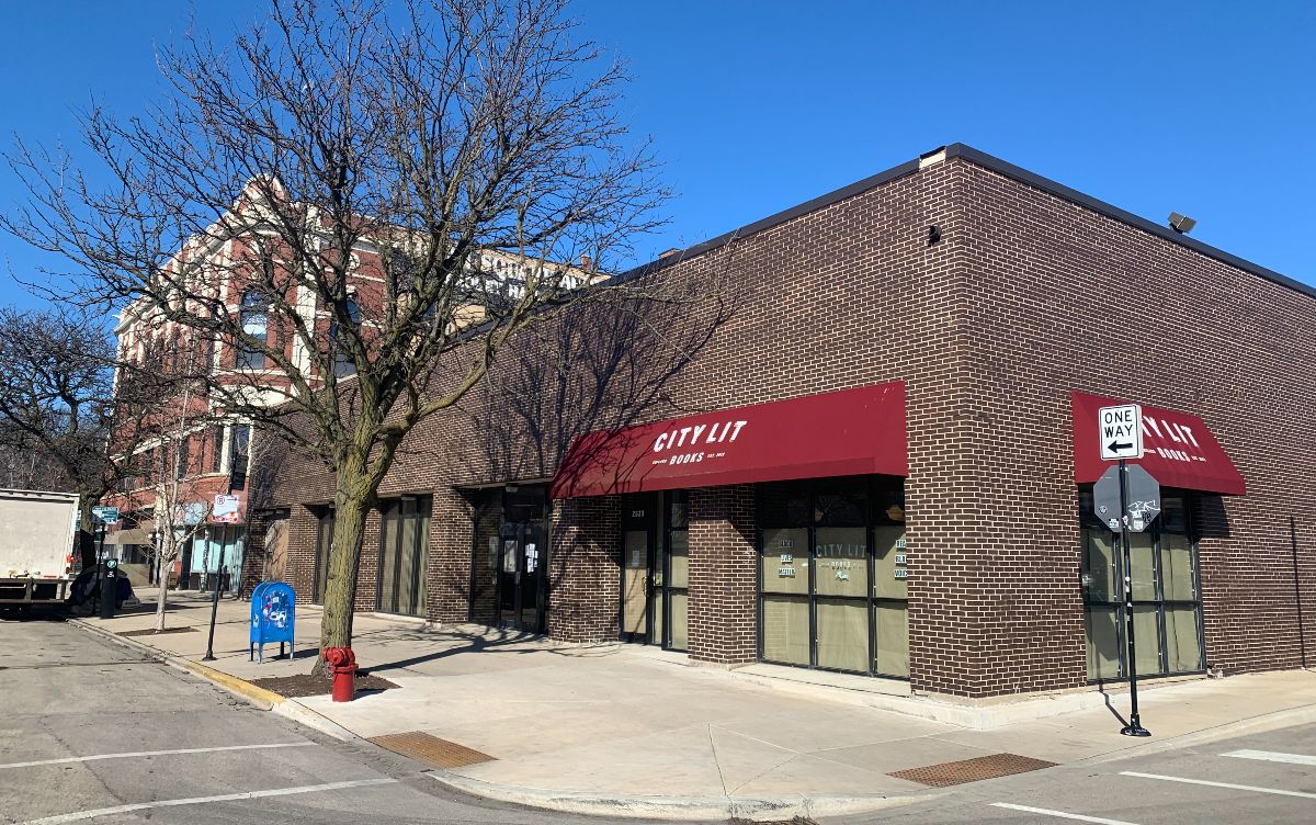 Bronzeville Winery Opens, Offering Fine Dining And Wines As Neighbors