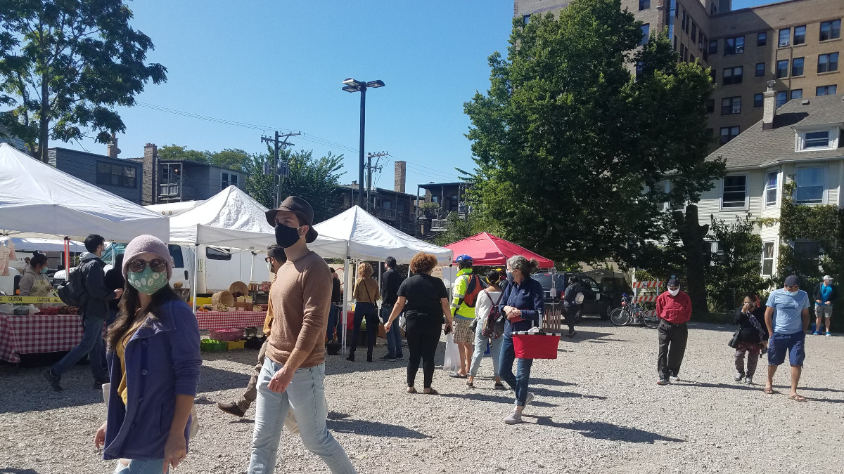 Rogers Park's Glenwood Sunday Market Combines With Loyola Farmers