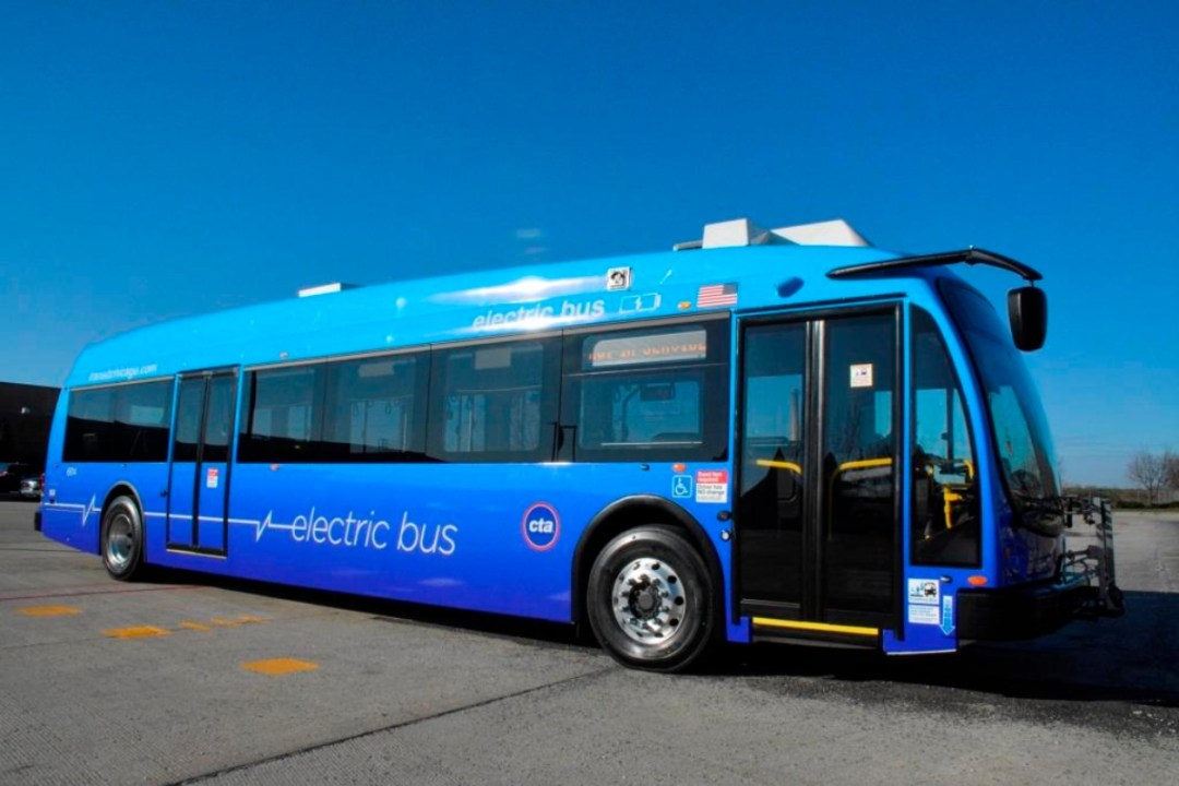 CTA electric buses hit the streets of Chicago – and more in the years to come