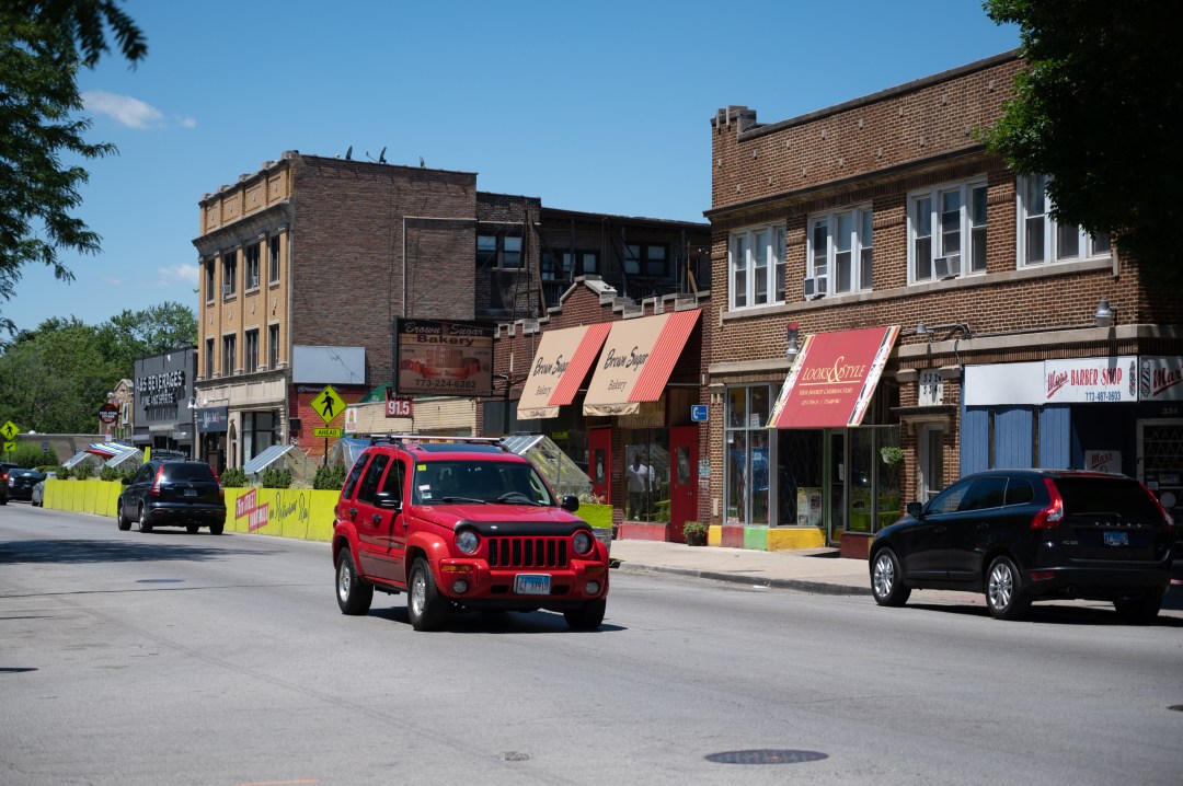 With New Restaurants, A Bookstore And Beauty Salon, South Side Entrepreneurs Hope To Keep Local Dollars In The Neighborhoods