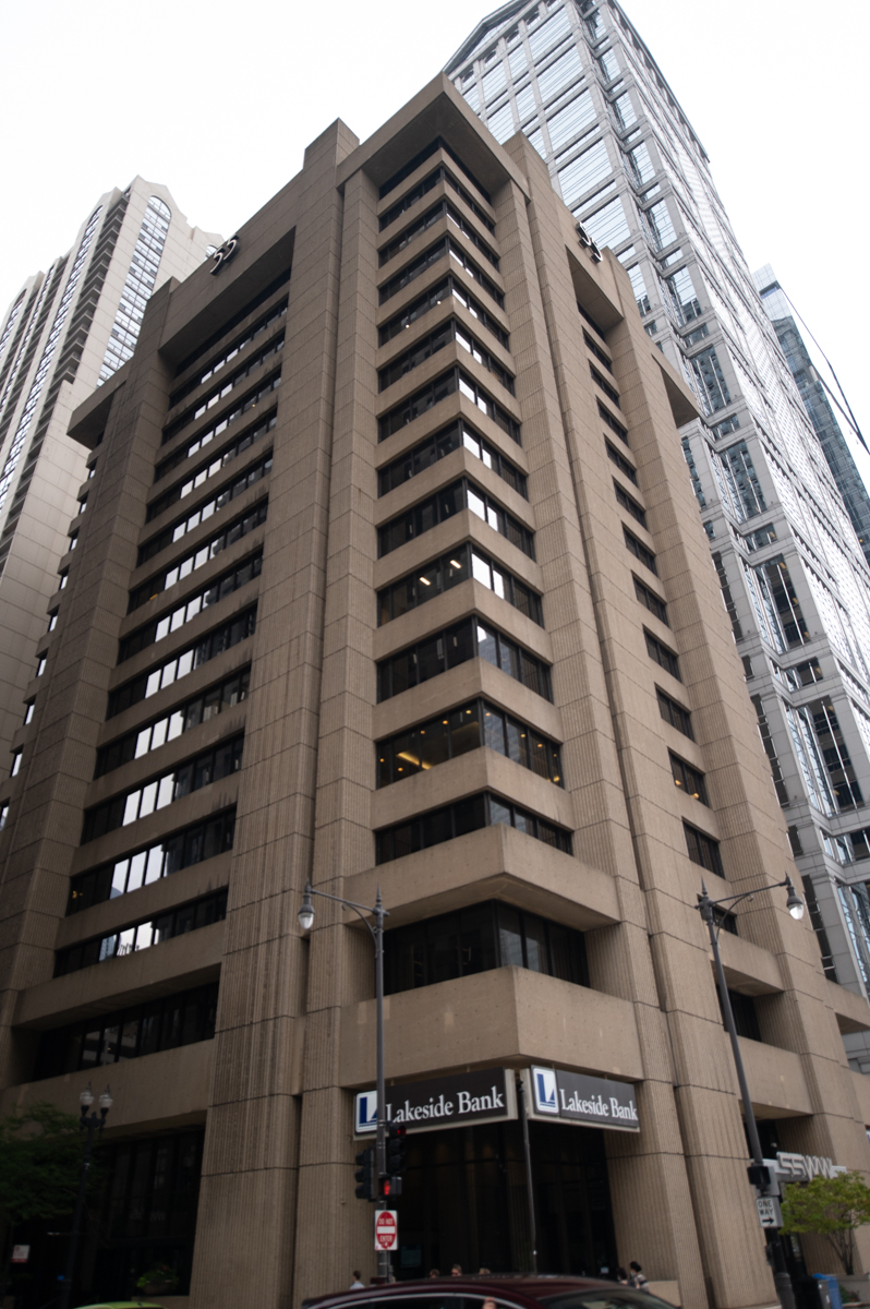 Chicago Ugly Buildings Tour Is An 'Educational Roast' Of Downtown's