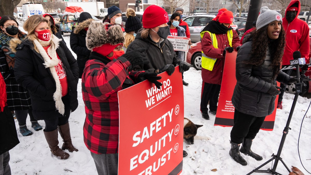 Ctu Christmas Break 2022 Chicago Teachers Say They Want To Return To Classrooms, But They Need  Better Covid-19 Safety Measures