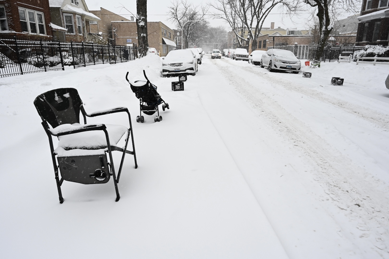 Chicago Winter Storm Dumps 9+ Inches On Parts Of The City Snow So Far