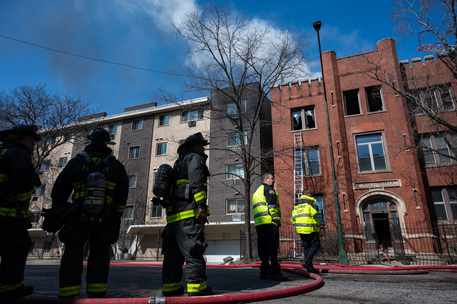 Dave Matthews Tour Bus Dumped 800 Pounds Of Poop On People Taking A