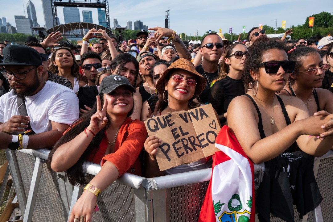 First-Ever Sueños Music Fest Brings Celebration Of Reggaeton Downtown, Impressing Latino Chicagoans