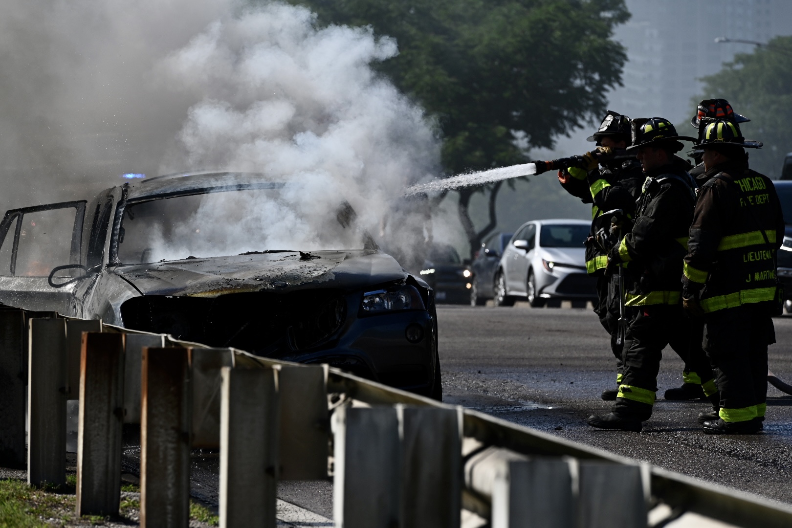 Dave Matthews Tour Bus Dumped 800 Pounds Of Poop On People Taking A