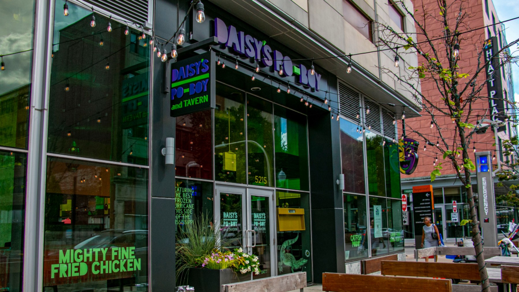 Daisy's PoBoy And Tavern, Chef Erick Williams' Latest Restaurant