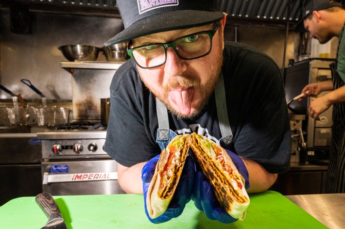 Drunk Sex Orgy Food - Drunk Eats' Spot Sausage King Opens In Logan Square With Lots Of Dirty  Jokes For Late-Night Crowd