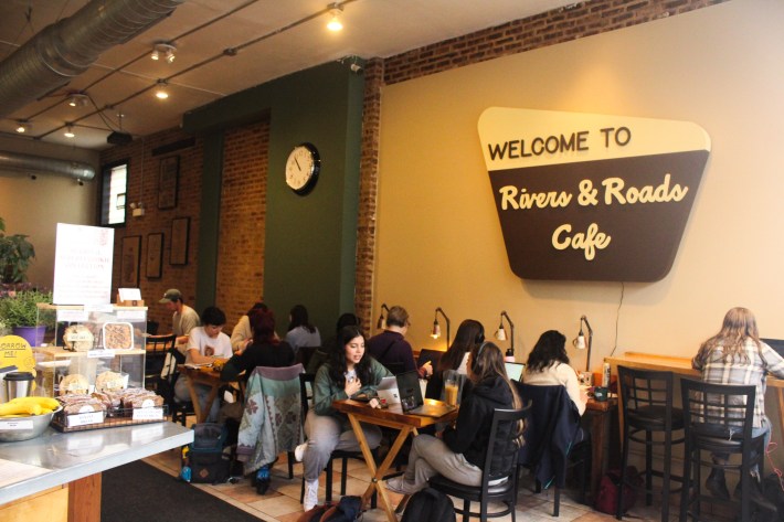 Rivers & Roads Cafe Brings Nationwide Park-Impressed Ambiance To Acquainted Edgewater Espresso Route
