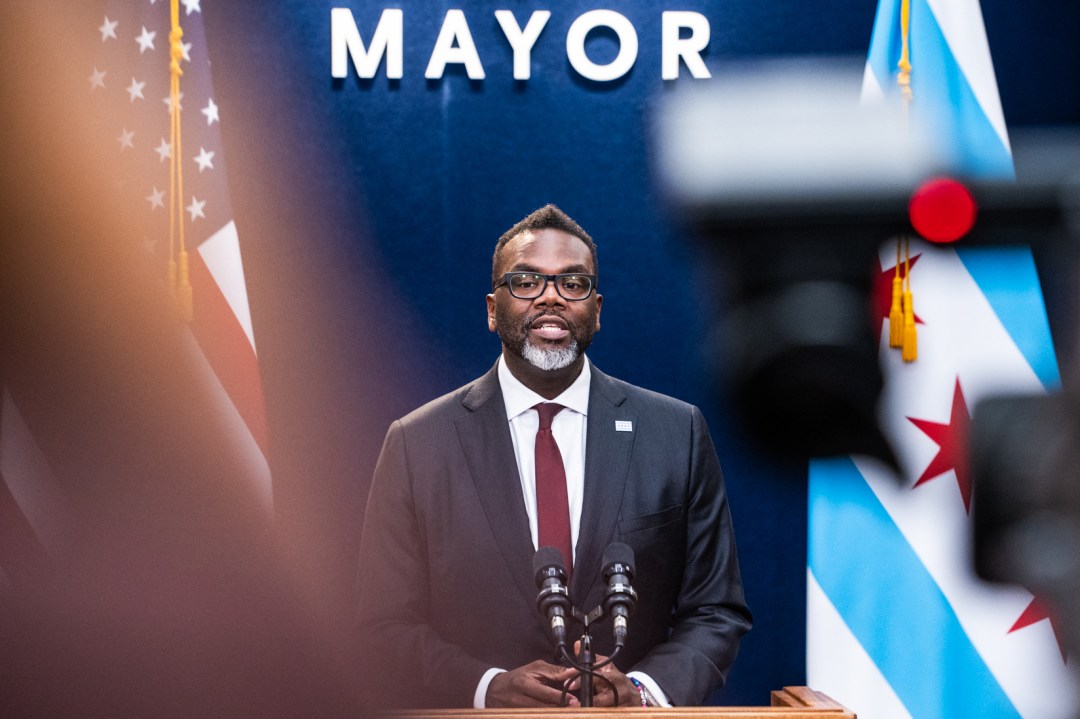 Chicago Faces 538 Million Budget Gap    But Mayor Commits To Not Raising Property Taxes